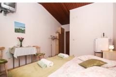 Apartmani dominovic-Mladinov  Soba 1 – soba foto 5