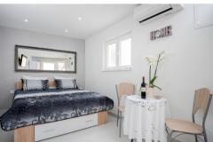 Apartmani i sobe PAULA Apartman 5: (2+0) – apartman 2 foto 1