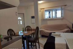 Apartmani Pavić Promajna Soba 5 – 2+1_prizem foto 1