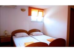 Apartmani Rodić-Kutleša Soba 8 – S1a foto 1