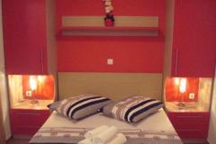 Apartmani Sanja Apartman 3 – Crveni 2+2 foto 1