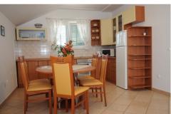 Apartmani Ježina Apartman 2 – APP 4+2 foto 1