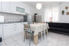 Apartmani Dalibor Apartman 4 – A 6+4 foto 4