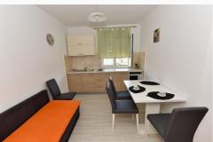 Apartmani Lovre Apartman 1 – A2+2 foto 1