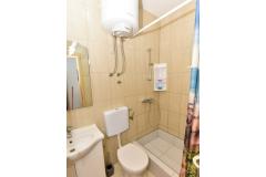 Apartmani Lovre Apartman 3 – A4+2 foto 4
