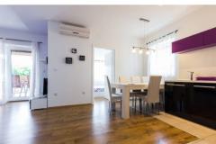 Apartmani Oleandar Apartman 2: (4+1) – Purple foto 4
