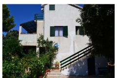 Apartmani Čavala Brač Apartman 1 – apartman foto 1