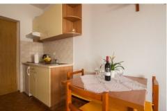Apartmani Čikeš Apartman 6 – žuti -A4 foto 1
