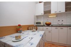 Apartmani Hrvoje  Apartman 1 – Bura foto 2