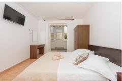 Apartmani Vera i Ćiro Novak Apartman 2 – 2+1 foto 4