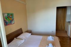 Apartmani Ursus Apartman 3 – Studio1 foto 5
