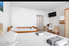Pine Canopy Studios and Apartmani Apartman 8 – A9 foto 5