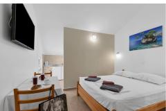 Pine Canopy Studios and Apartmani Apartman 9 – A10 foto 1