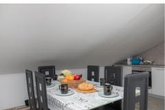 Apartmani Colosseum Apartman 2 – LENI foto 3