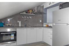 Apartmani Colosseum Apartman 2 – LENI foto 4
