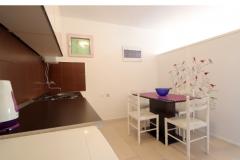 Lila Apartmani Apartman 1 – Pogled vrt foto 3