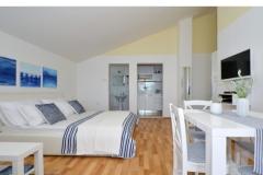 Happy day apartment Apartman 2 – White foto 5