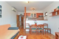Apartmani Roland 408 Apartman 1 – A2+2 foto 5
