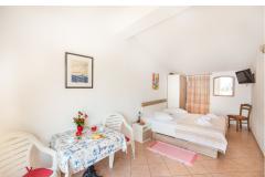Apartmani Skalinada Apartman 2: (2+0) – Mirna1 foto 4