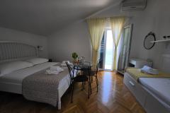 RADELIĆ studio apartmani i sobe Soba 5 – Room Nr.5 foto 4