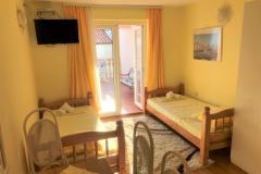 Mali Ivan Apartman 1: (4+0) – to the sea foto 2