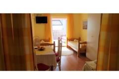 Mali Ivan Apartman 1: (4+0) – to the sea foto 5