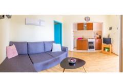 Apartmani Vlahušić  Apartman 3 – DORA foto 3