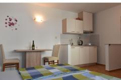 Apartmani Jelena Apartman 1 – studio foto 1