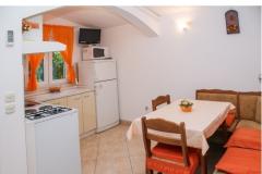 Apartmani Milica Apartman 2 – A2 (4+0) foto 2