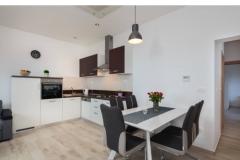 Apartmani Ujaković Apartman 1 – A 4+1 foto 2