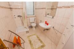 Apartmani Kuća Valentin Apartman 2: (4+2) foto 3