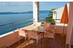 Apartmani Deak Komarna Apartman 1 – AP1 rozi foto 1