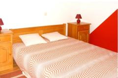 Apartmani Deak Komarna Apartman 2 – BR.2crveni foto 4