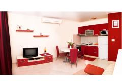 Apartmani Komarna Apartman 2 – A2-CRVENI foto 1