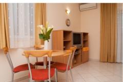 Apartmani Komarna Apartman 1 – A1-NARANČA foto 3