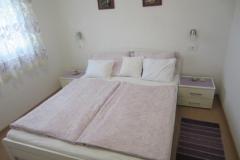 Apartmani Klarić Apartman 2 – ljubičasti foto 3