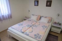 Apartmani Klarić Apartman 2 – ljubičasti foto 4