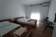 Apartmani Vrđuka Soba 6 – Soba 2.kat foto 1