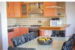 Apartmani Luny Makarska Apartman 1 – App 3+3 foto 4