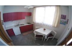 Apartmani Bašković Apartman 3 – A2+1 ROZI foto 2