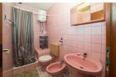 Apartmani Škorput Apartman 1 – Bee room foto 4