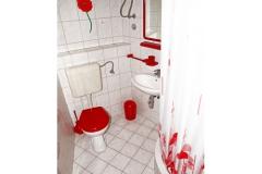 Apartmani Centar Makarska Apartman 1 – app- bijel foto 5