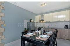 Hot Tub Luxury Apartmani + beach p Apartman 2 – Darius foto 5