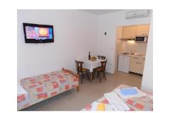 Apartmani Villa Bešker Apartman 2 – STUDIO 2+1 foto 1