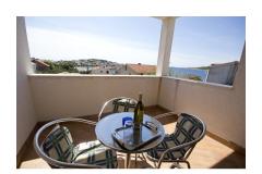 Apartmani Dinko s grijanim bazenom Apartman 4 – A 2+2 foto 2
