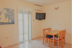 Apartmani Petra  Apartman 3 – Rozi 3/6 foto 3