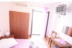 Sobe Bili Galeb BED? Soba 1 – PURPLE foto 3