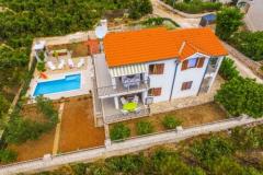Apartmani Vila Nena sa bazenom Apartman 1 – APP1 foto 2