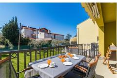 Apartmani Miriam Apartman 2 – Laurus foto 1
