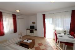 Apartmani Sara Apartman 2: (2+2) – Apartman 2 foto 4